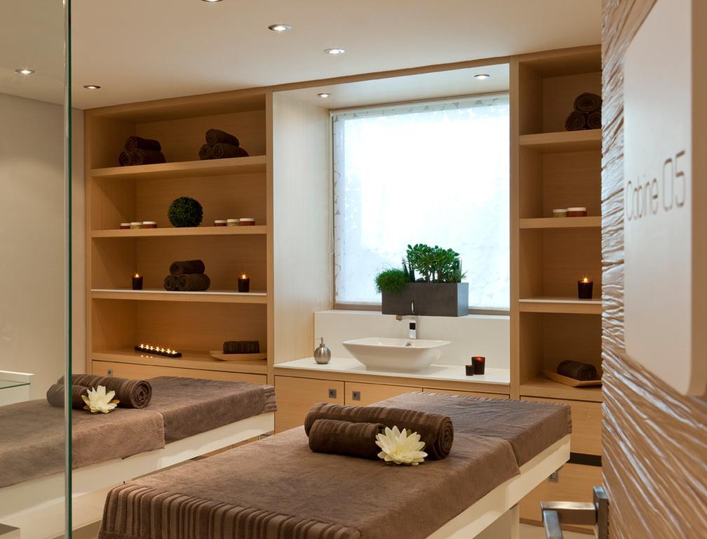 Hotel Barriere Ribeauville Bagian luar foto