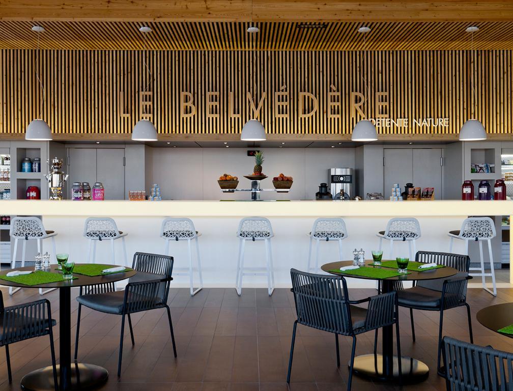 Hotel Barriere Ribeauville Bagian luar foto