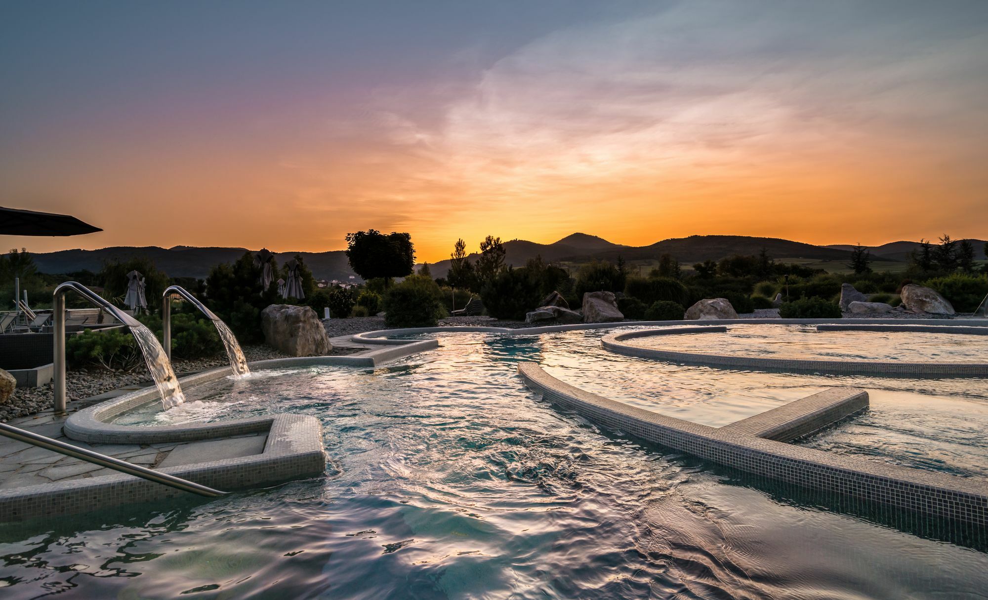 Hotel Barriere Ribeauville Bagian luar foto